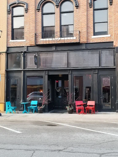 Top Hat Coffee and Entertainment photo